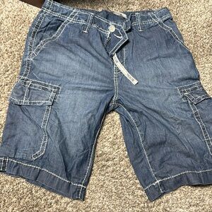 True religion men’s cargo denim shorts